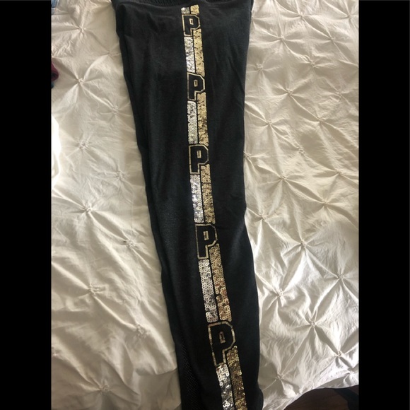 PINK Victoria's Secret Pants - Pink yoga pants